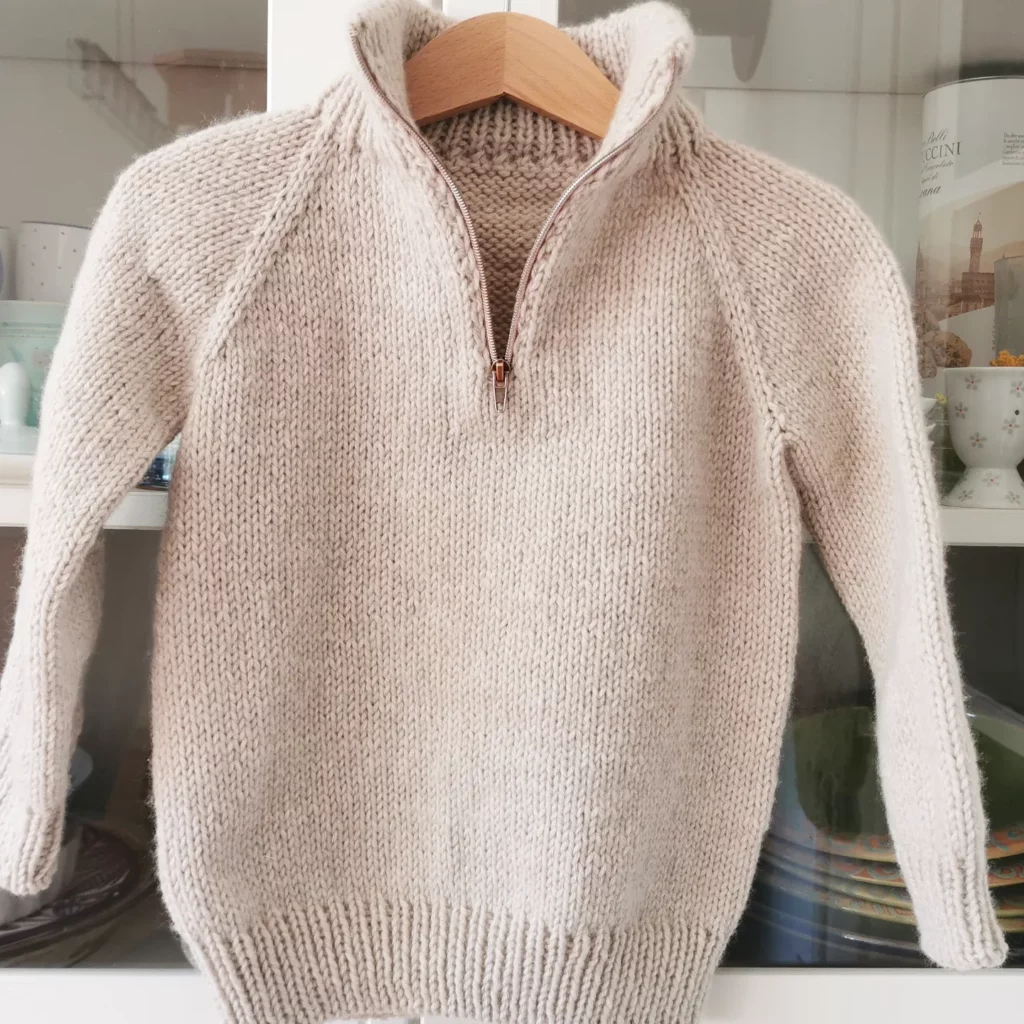 zippersweater